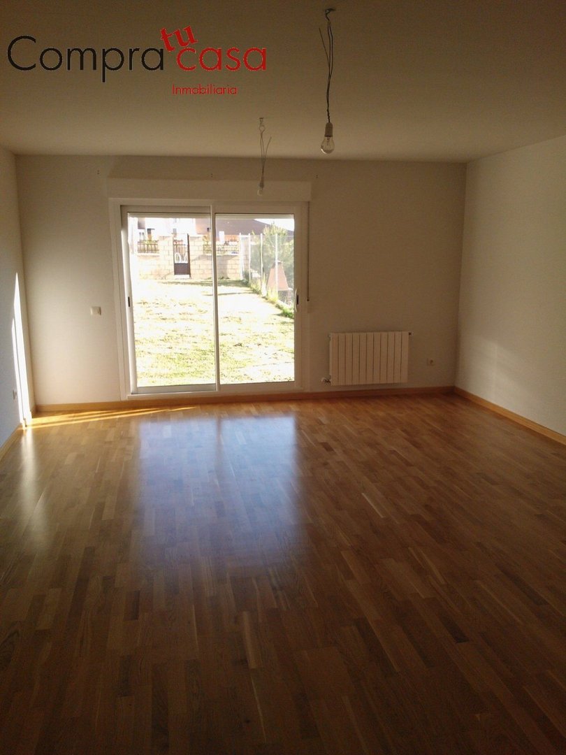Piso de 210 m² en Revenga