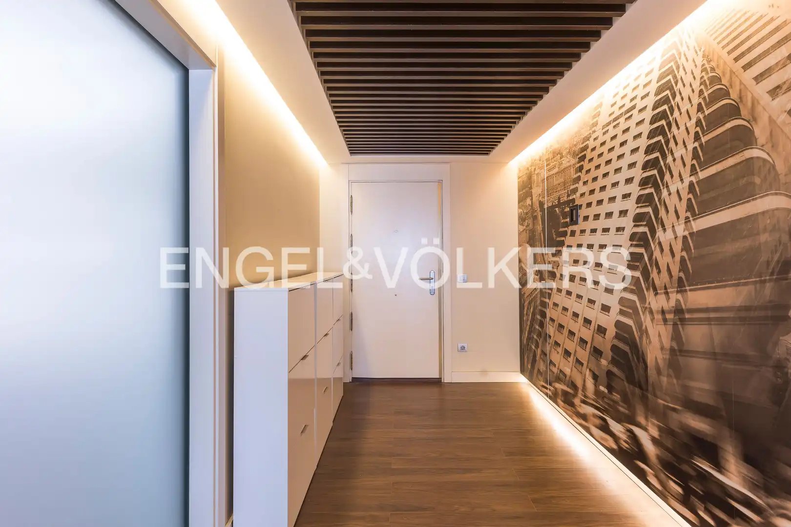 Wohnung 102 m² in Madrid