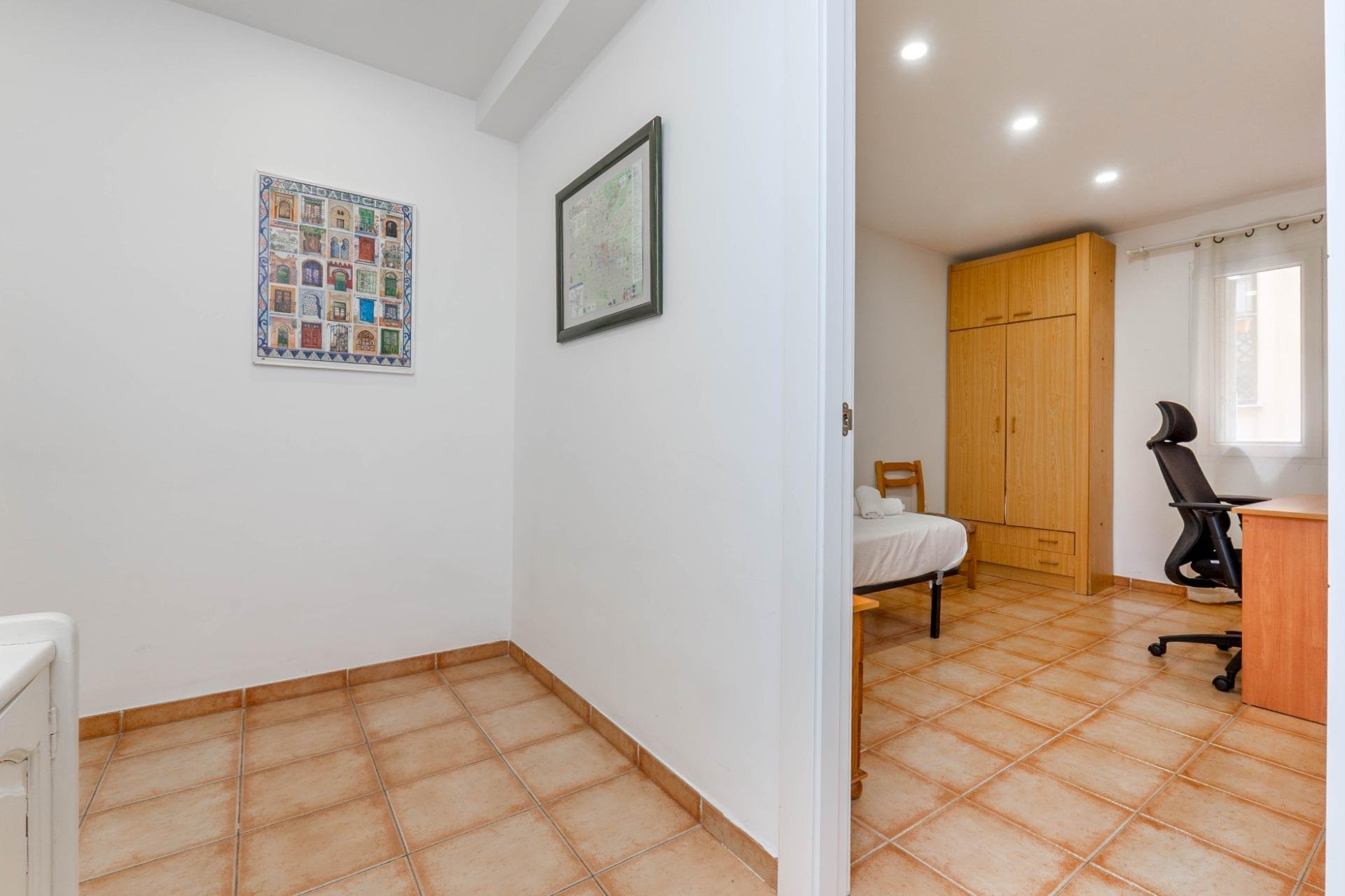 Piso de 84 m² en Granada