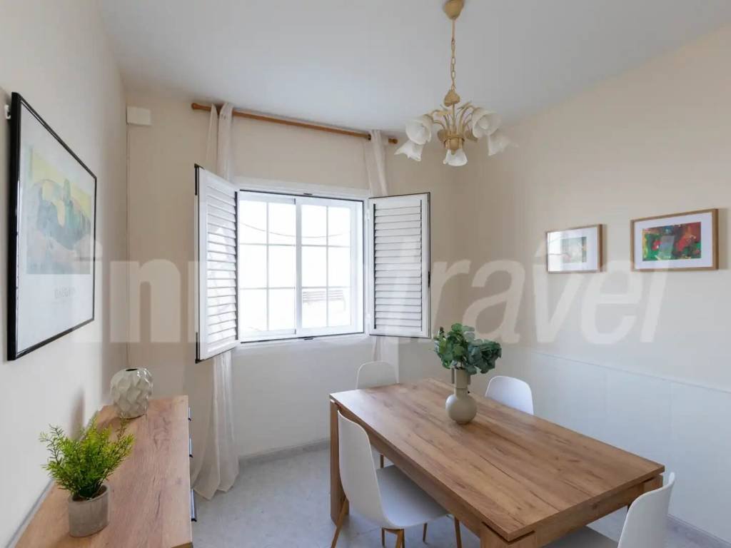 Piso de 100 m² en Sanxenxo