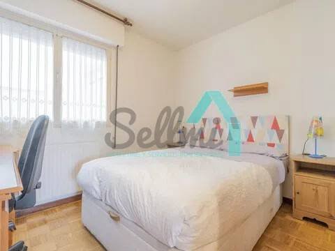 Wohnung 90 m² in Oviedo