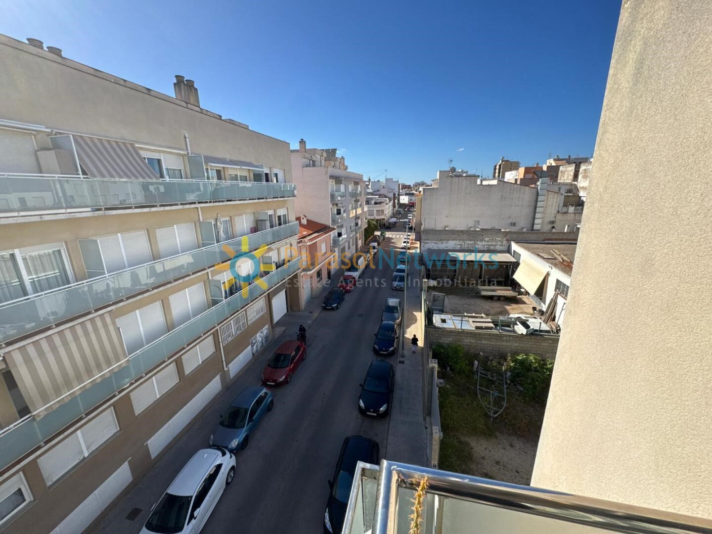 Piso de 90 m² en Oliva