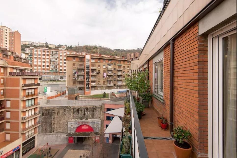 Piso de 90 m² en Bilbao