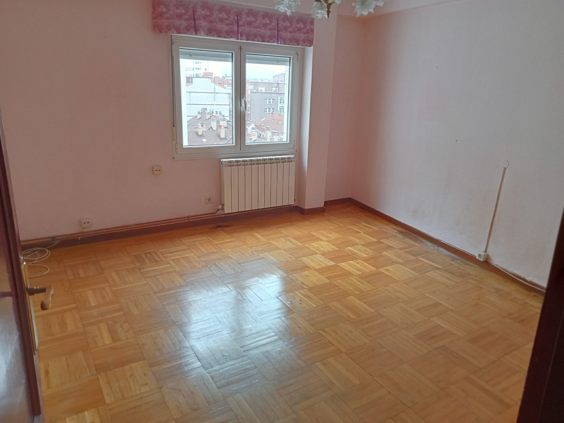 Piso de 85 m² en Gijón