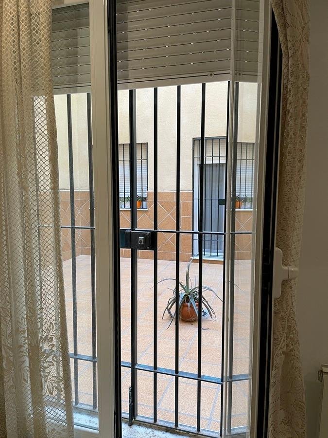 Piso de 80 m² en Granada