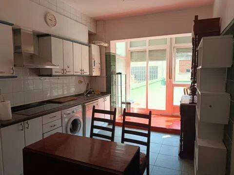 Piso de 150 m² en Ourense
