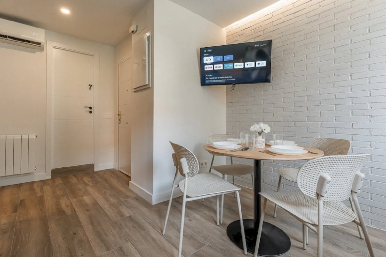 Room for rent, Madrid