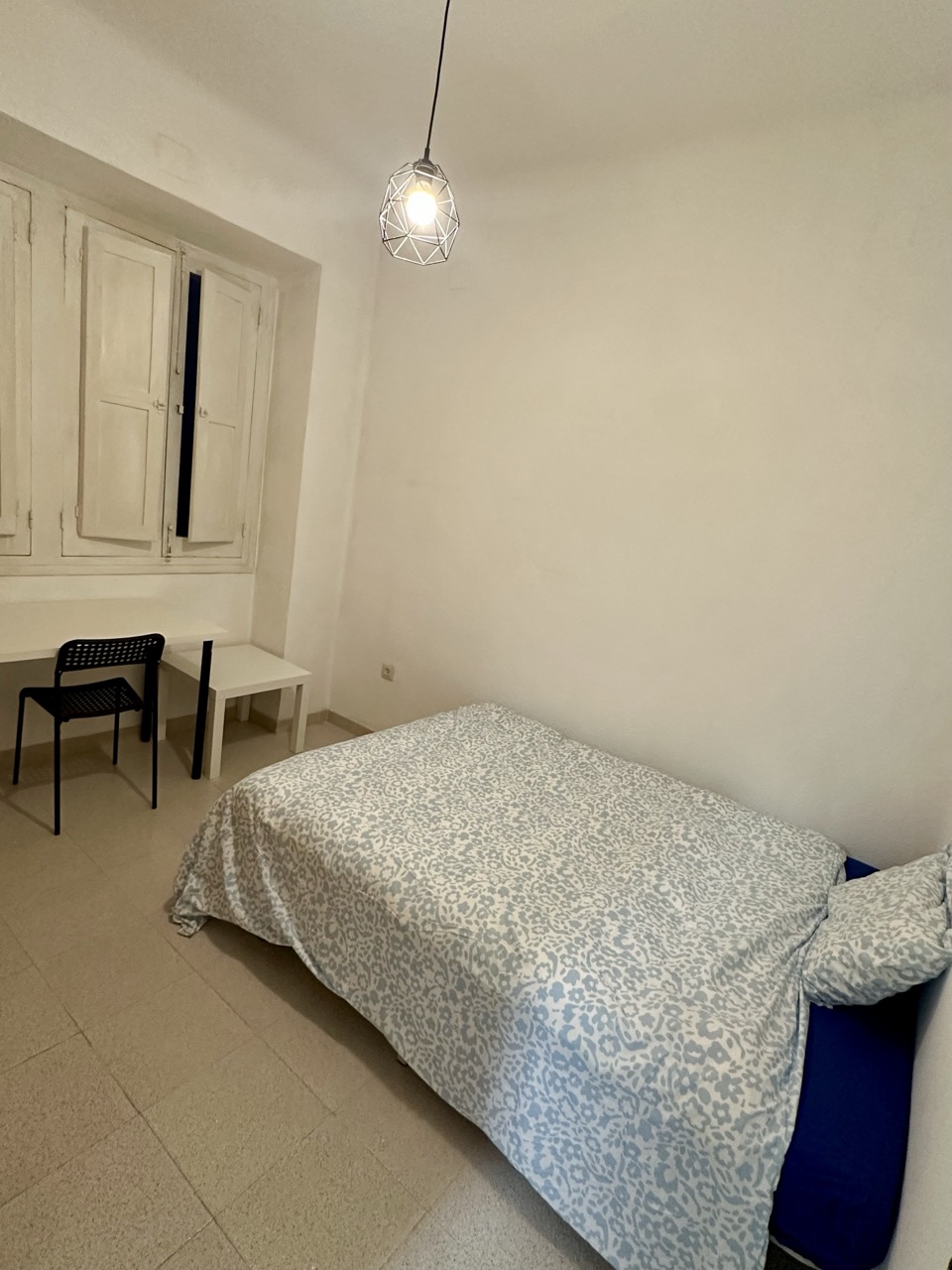Habitación 100 m², Alicante