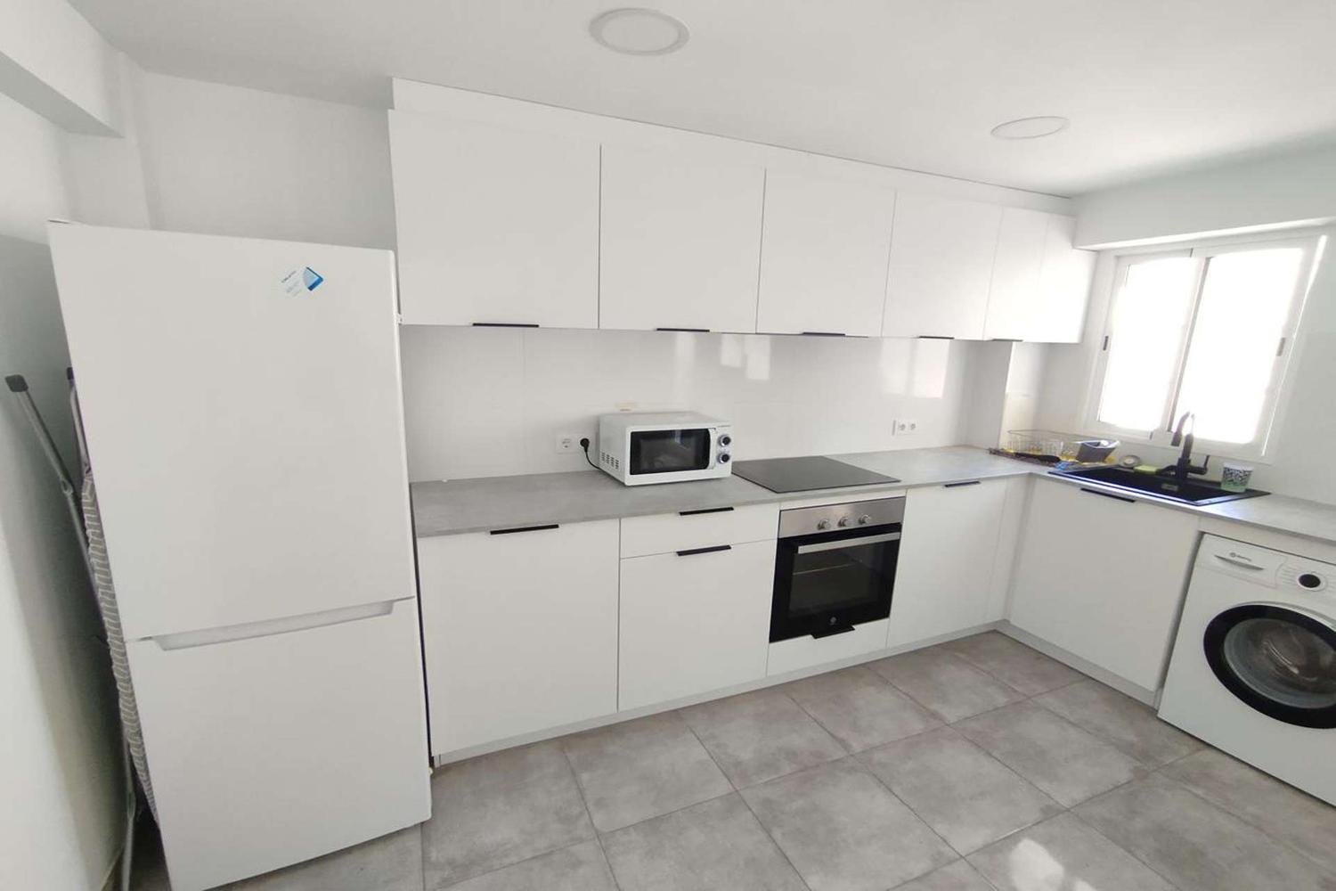Zimmer 100 m², Valencia