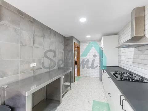 Casa de 345 m² en Gijón