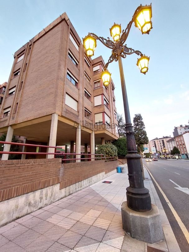 Piso de 120 m² en Oviedo