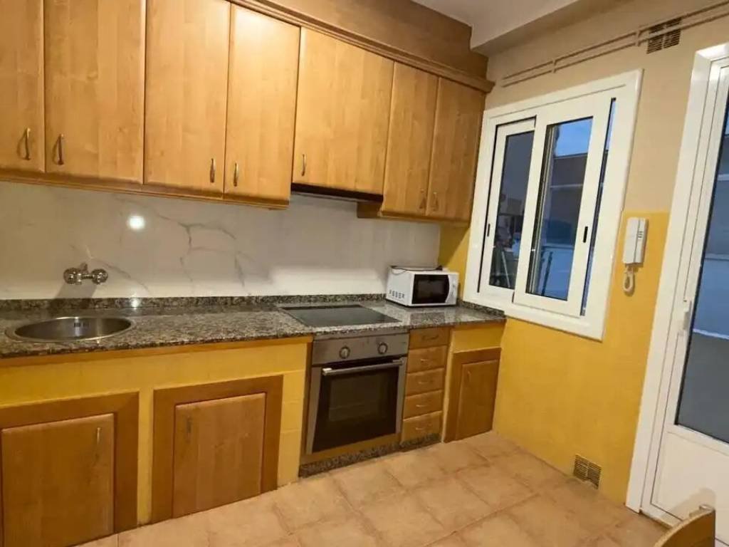 Piso de 95 m² en Ourense