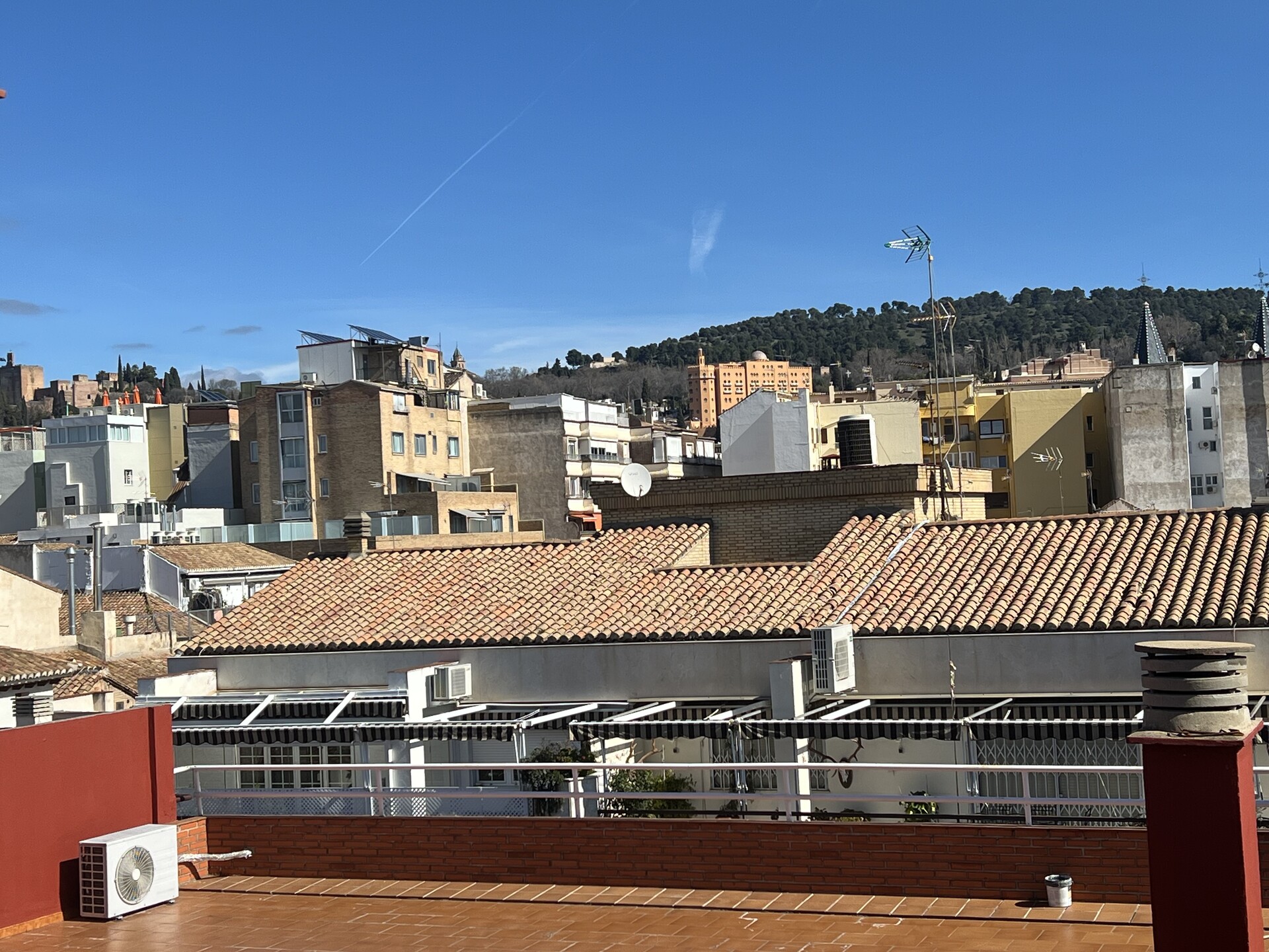 Piso de 140 m² en Granada