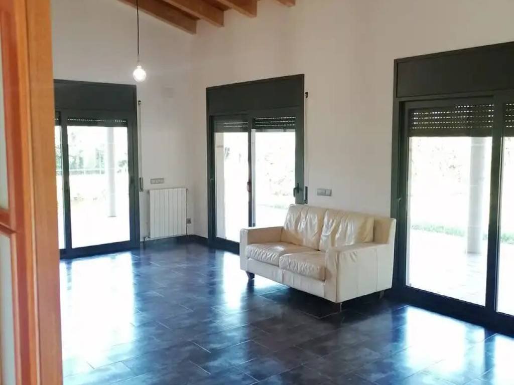 House 343 m² in Serinyà