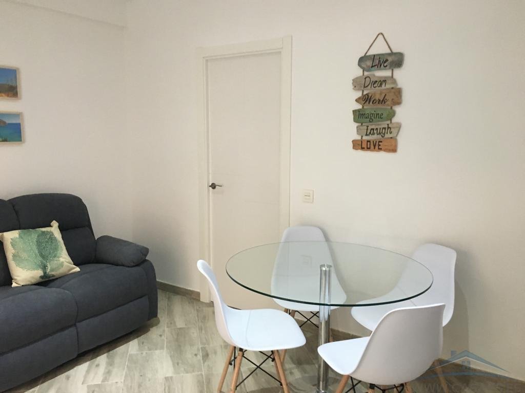 Piso de 60 m² en Roquetas de Mar