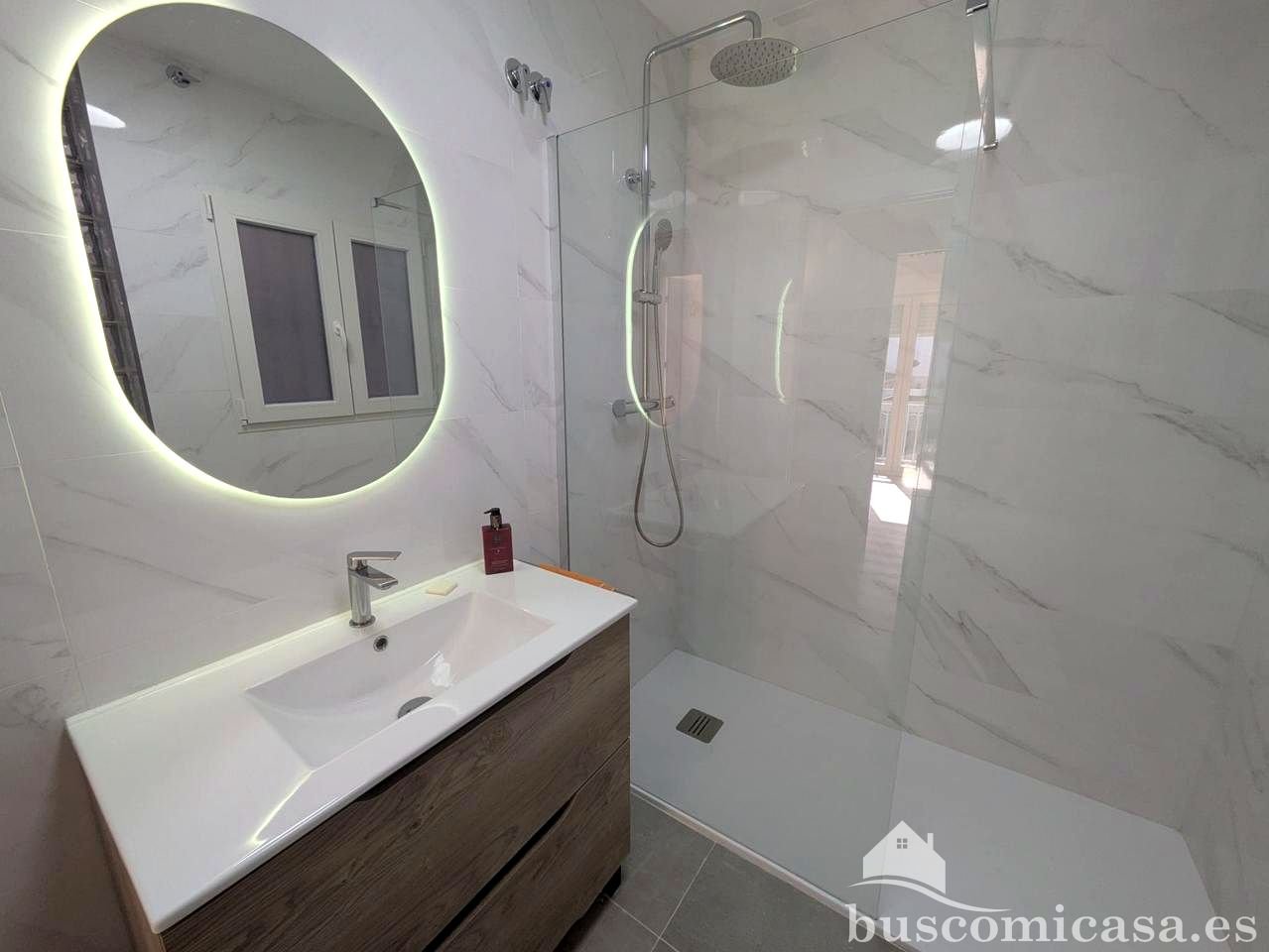 Piso de 75 m² en Linares