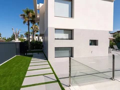 Casa de 260 m² en San Juan de Alicante