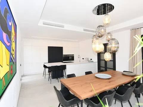 Casa de 617 m² a Campos