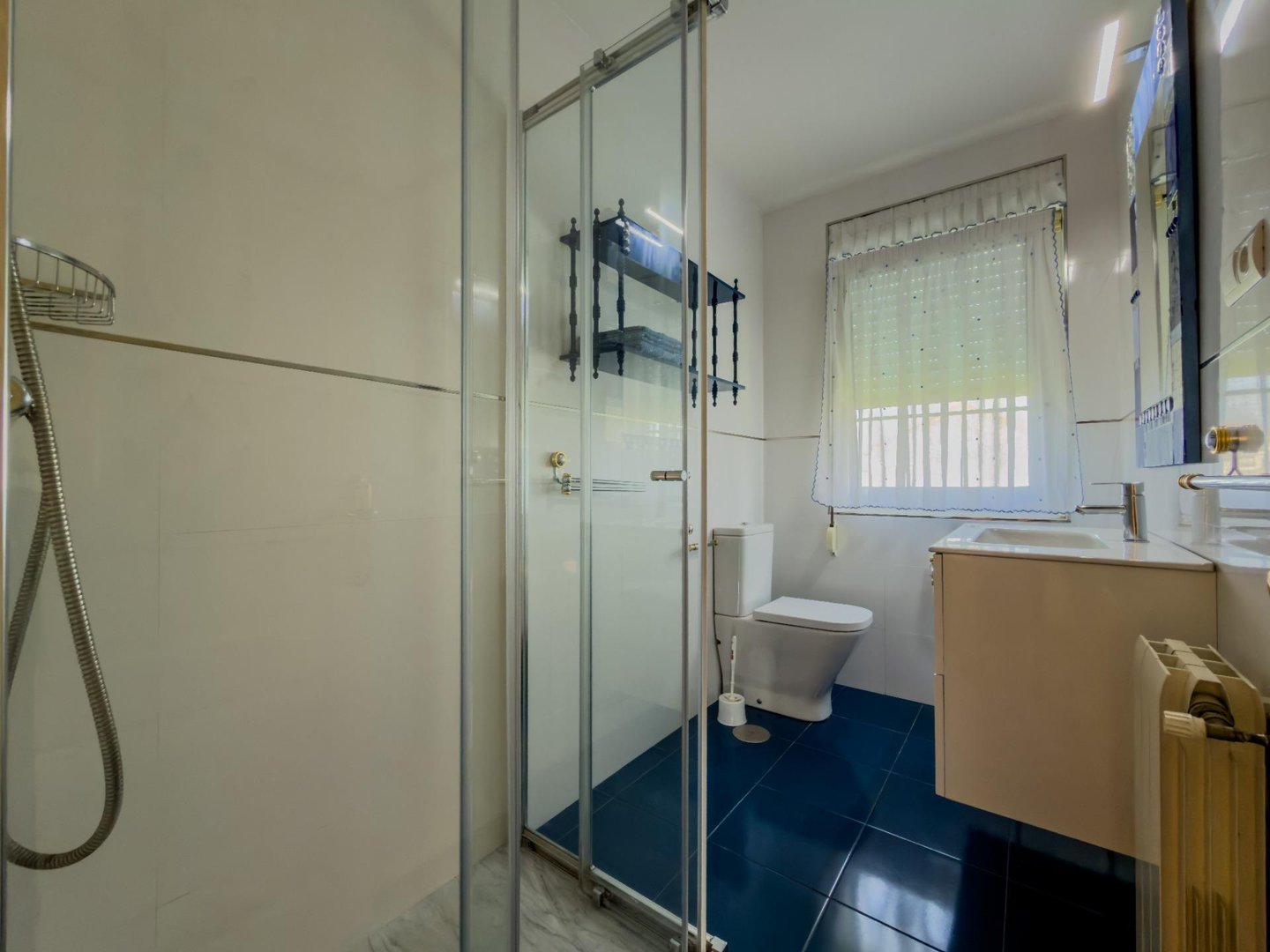 Casa de 226 m² a Camargo