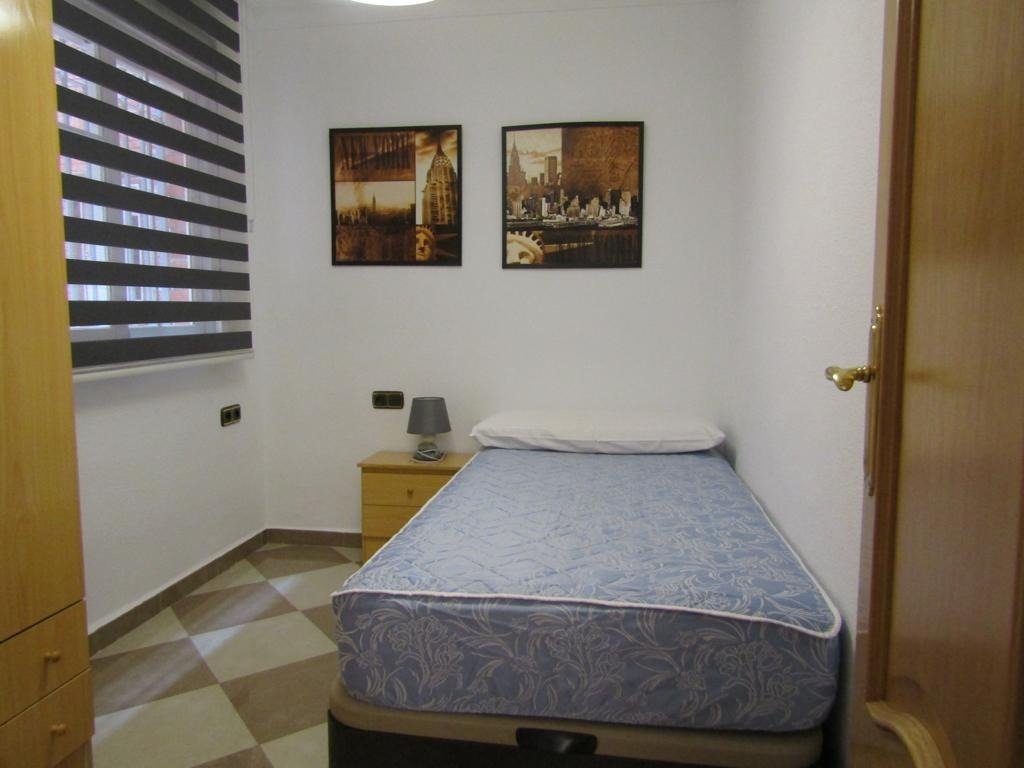 Piso de 90 m² en Granada