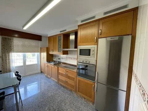 Piso de 120 m² en Narón