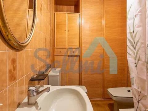 Piso de 126 m² en Oviedo