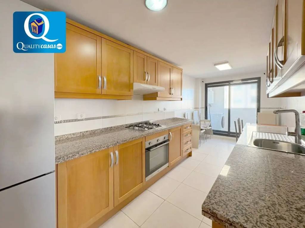 Квартира 126 м² у Alacant / Alicante