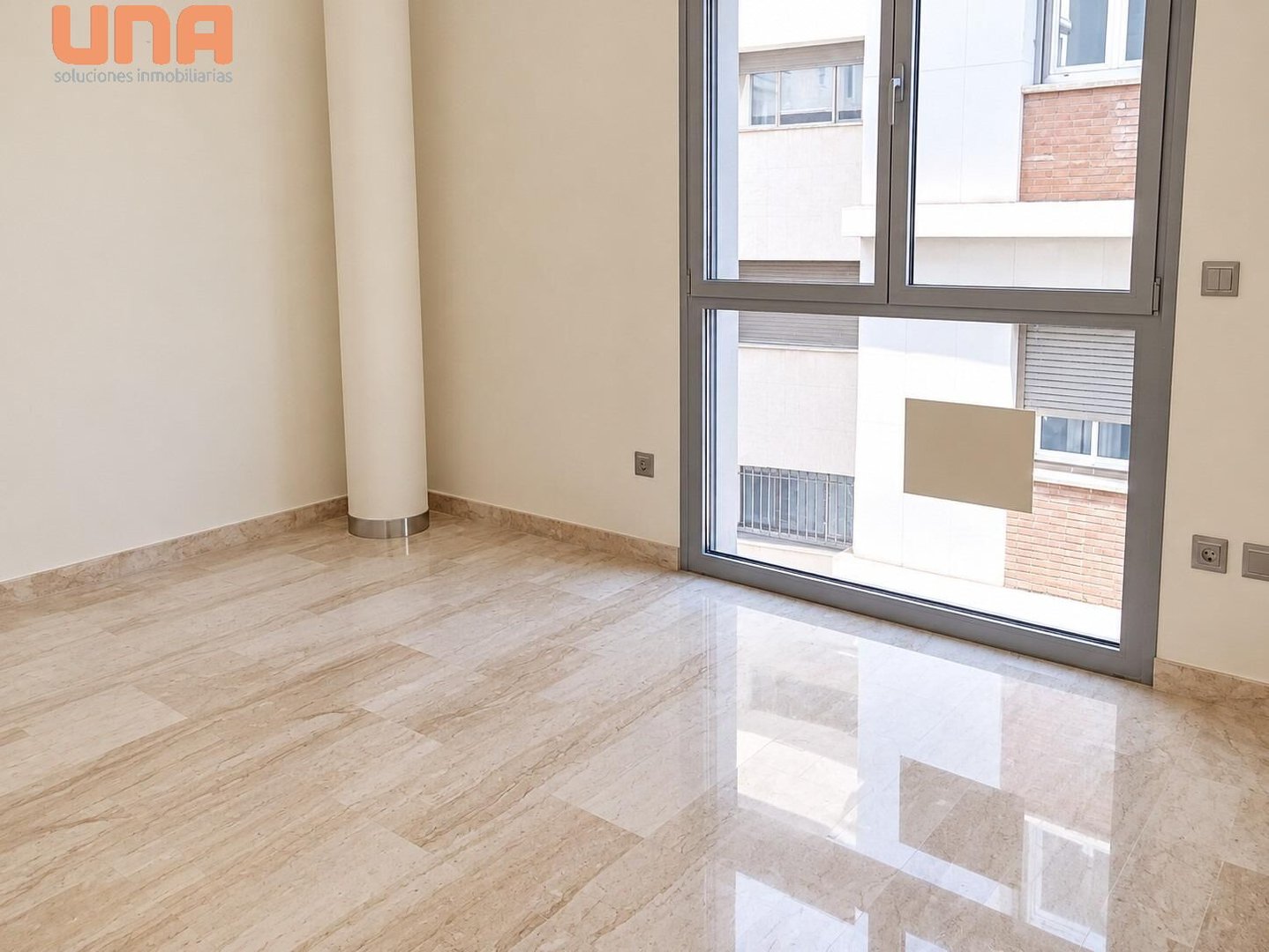Pis de 100 m² a Còrdova