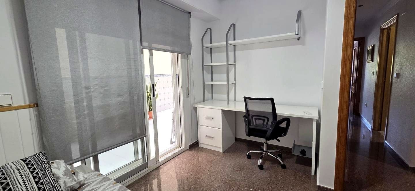 Habitación 100 m², Elche