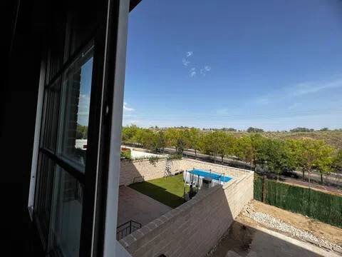 Zimmer 300 m², Arroyomolinos