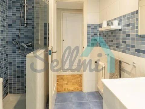 Piso de 64 m² en Oviedo