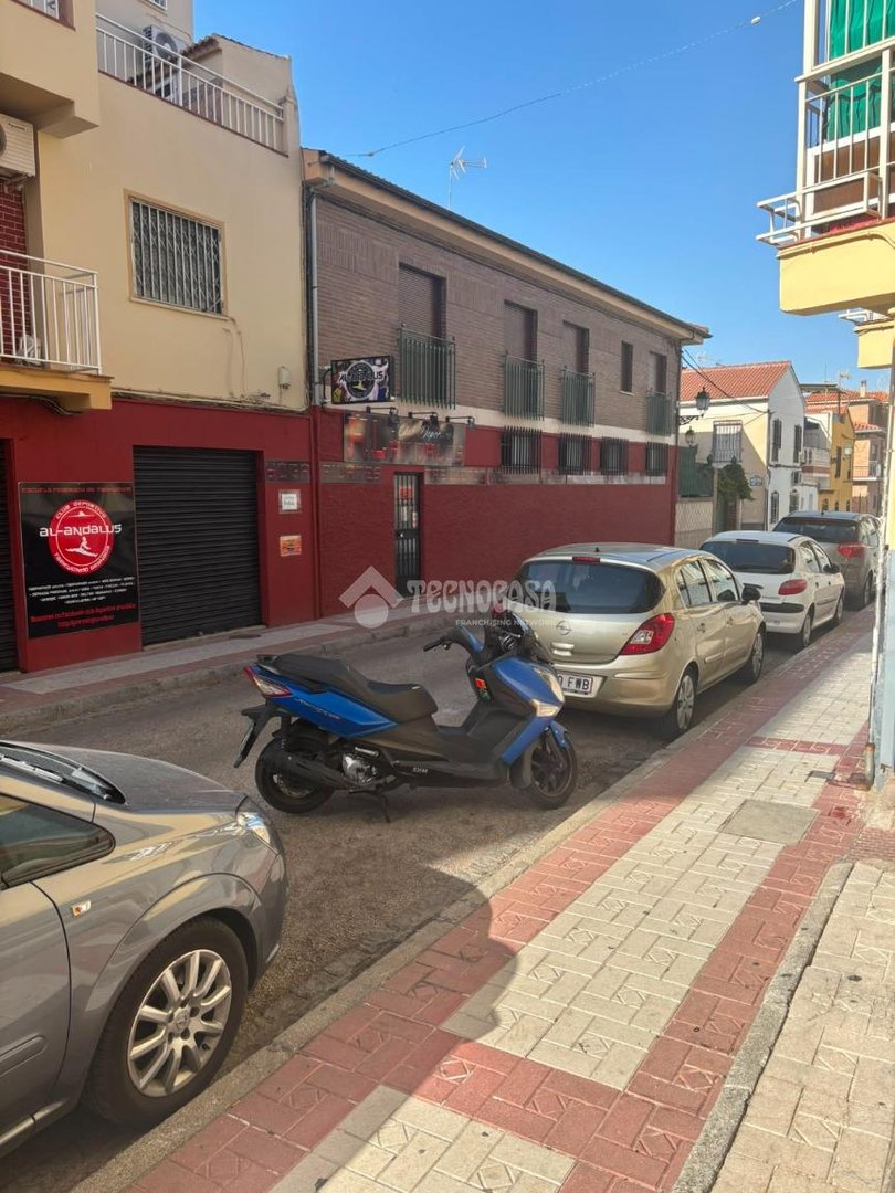 Piso de 79 m² en Granada