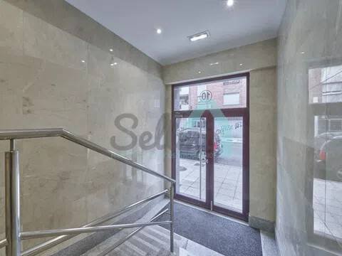Piso de 84 m² en Oviedo