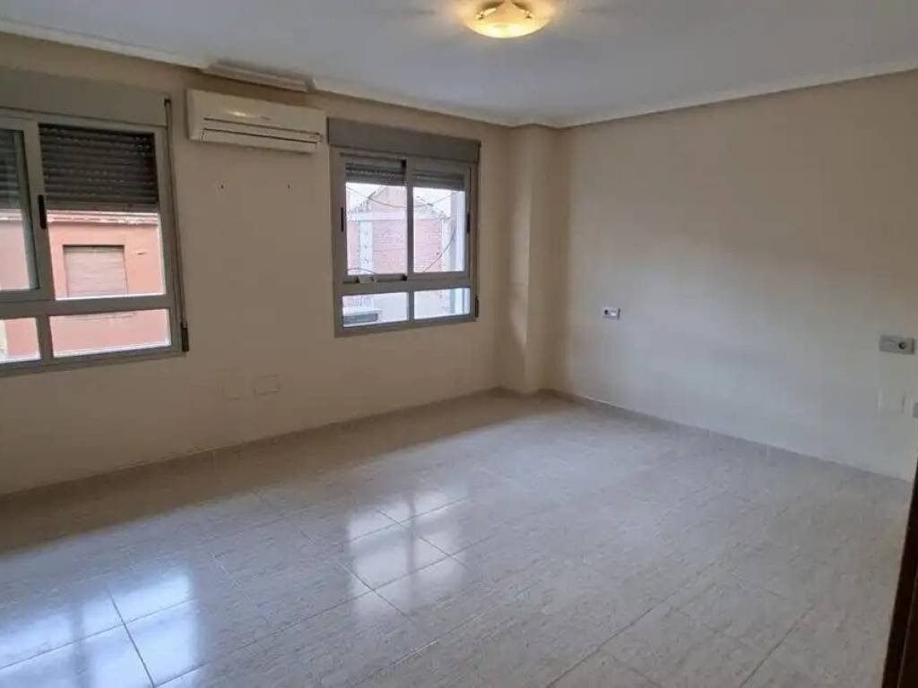 Pis de 81 m² a Oriola
