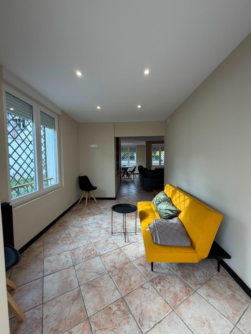 Casa de 328 m² en Gijón