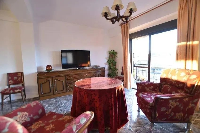 Piso de 85 m² en Granada
