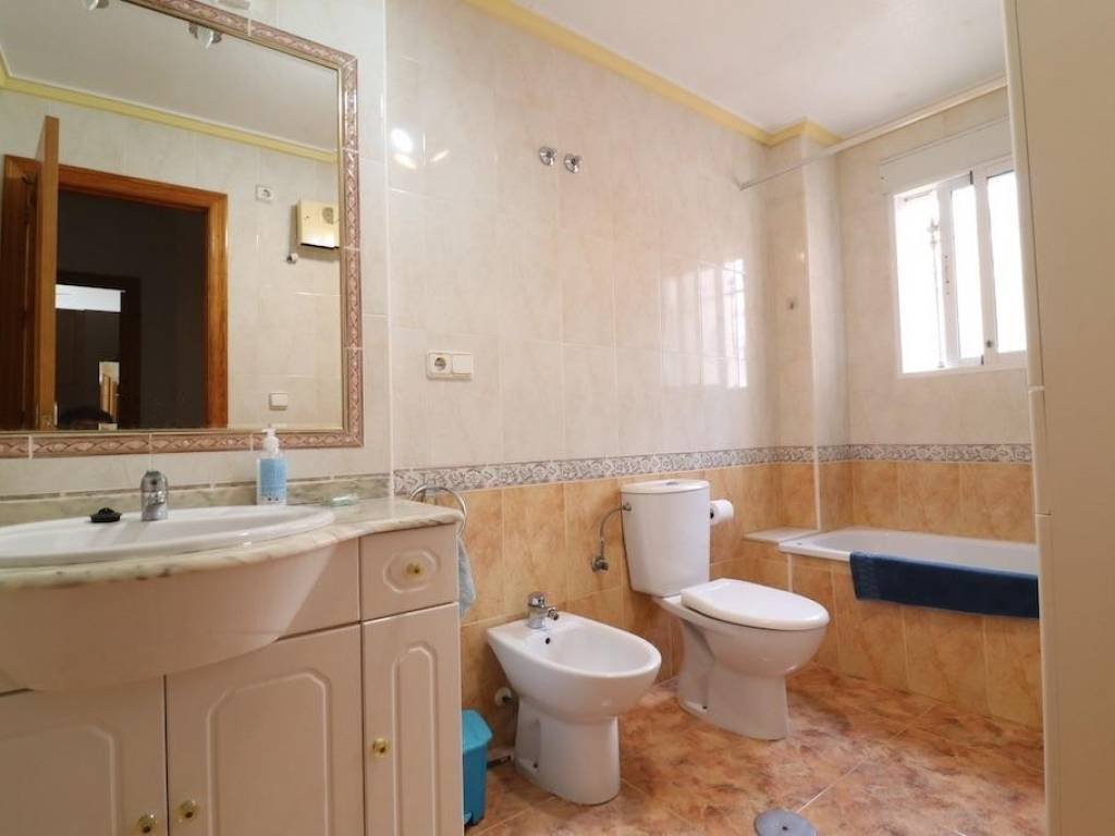 Pis de 90 m² a Oriola