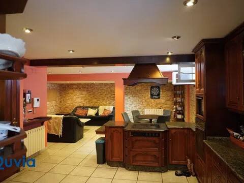 Habitación 260 m², Oleiros