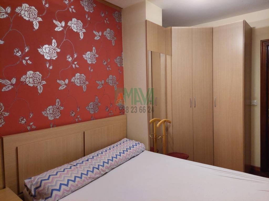 Piso de 85 m² en Ourense