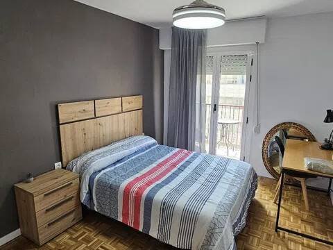 Habitación 130 m², Alicante