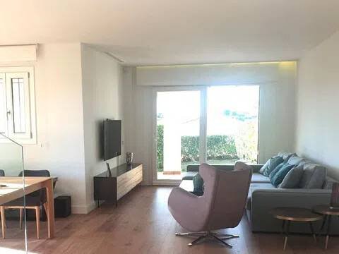 Piso de 300 m² en San Roque