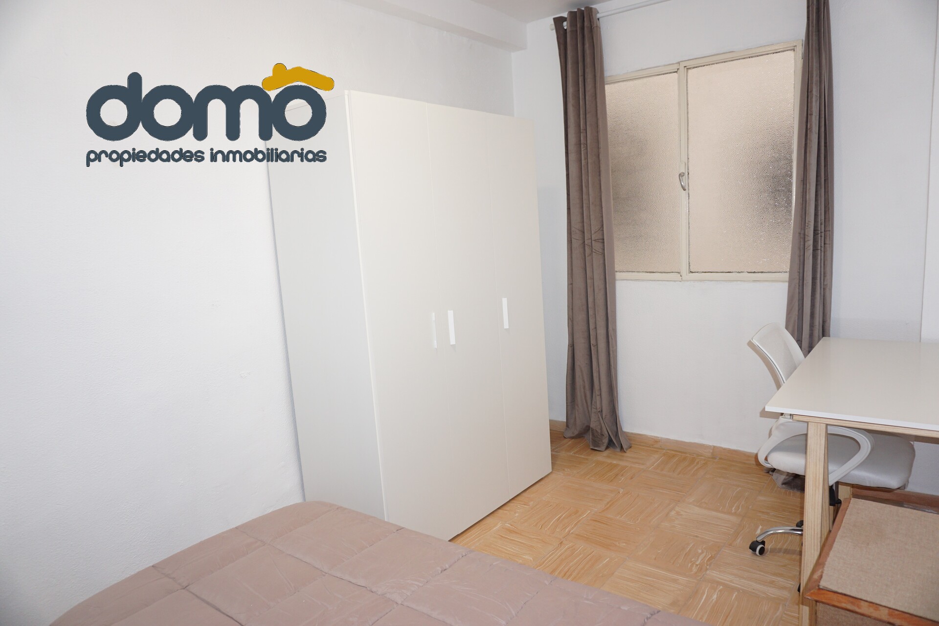 Piso de 98 m² en Granada