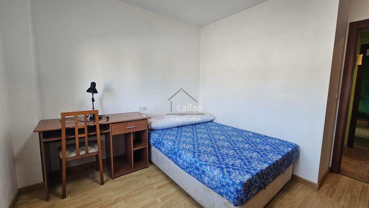 Piso de 85 m² en Narón