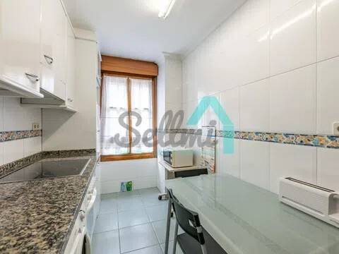 Piso de 100 m² en Oviedo