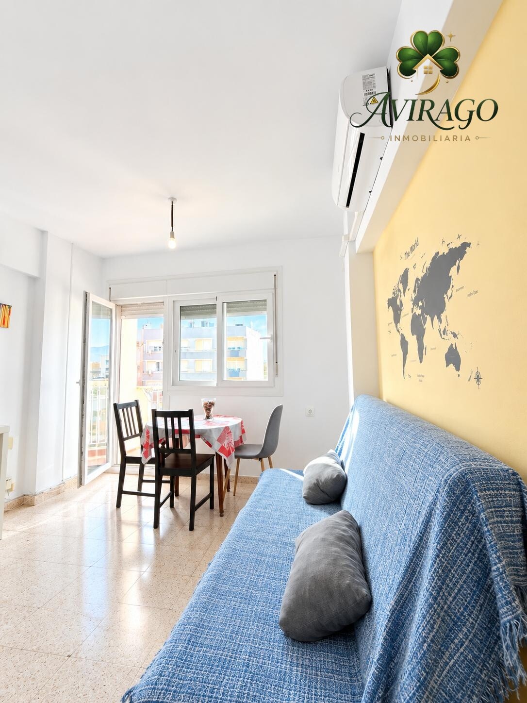 Piso de 77 m² en Almería