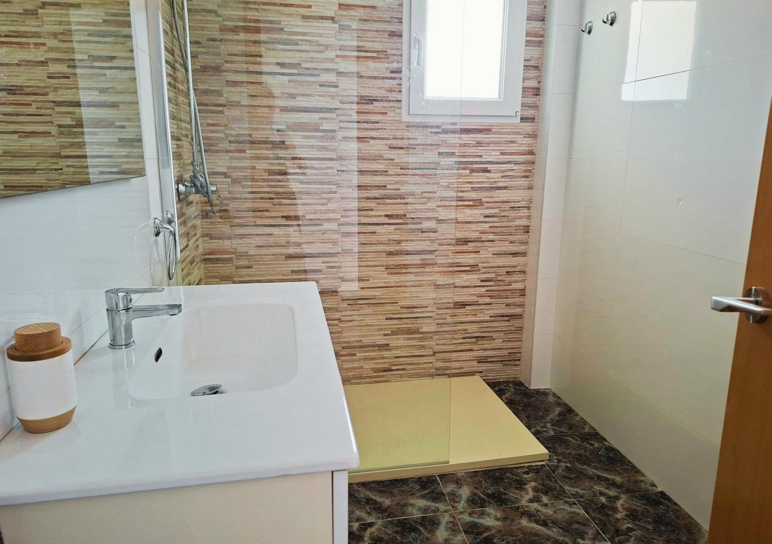 Casa de 272 m² en Chilches