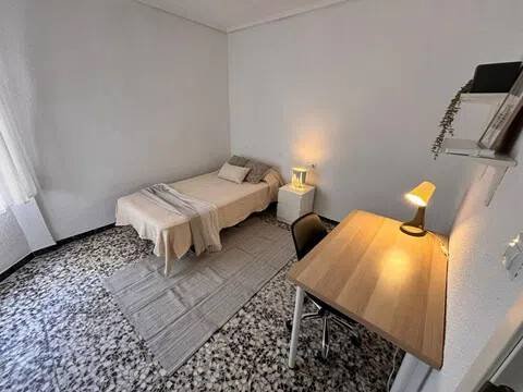 Habitación 120 m², Elche