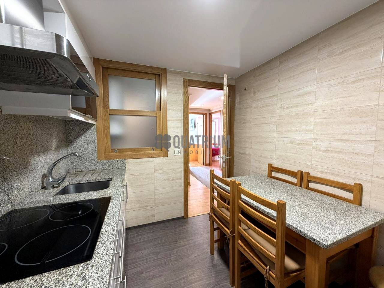 Piso de 84 m² en Santiago de Compostela