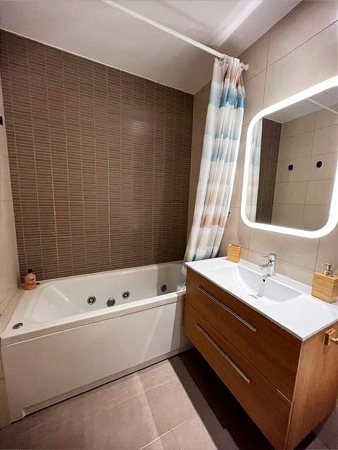 Flat 118 m² in A Coruña