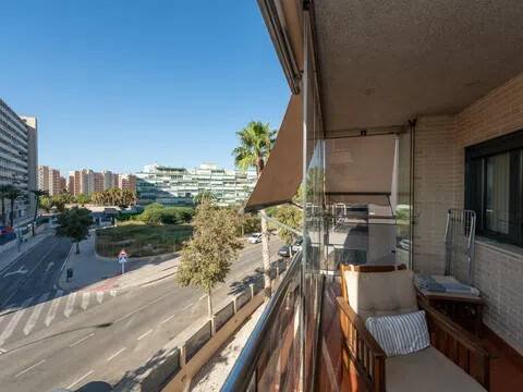 Piso de 95 m² en Alicante